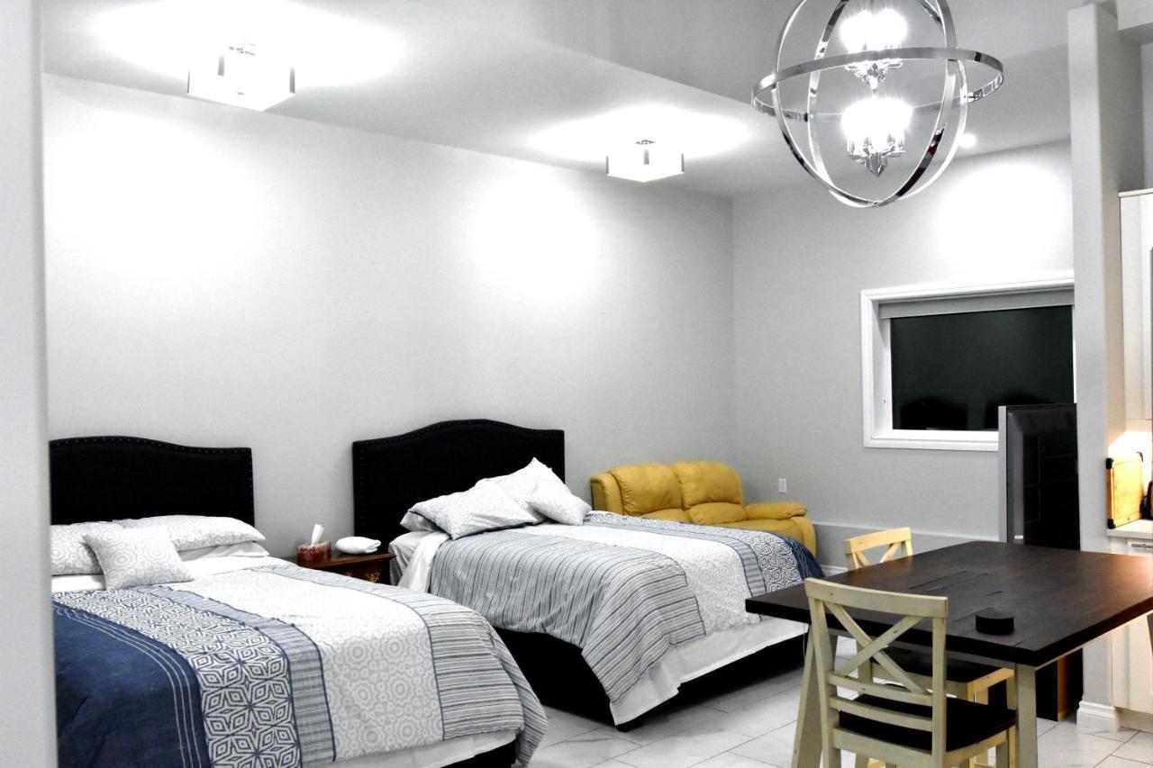Aurora Guest House Йелоунайф Екстериор снимка